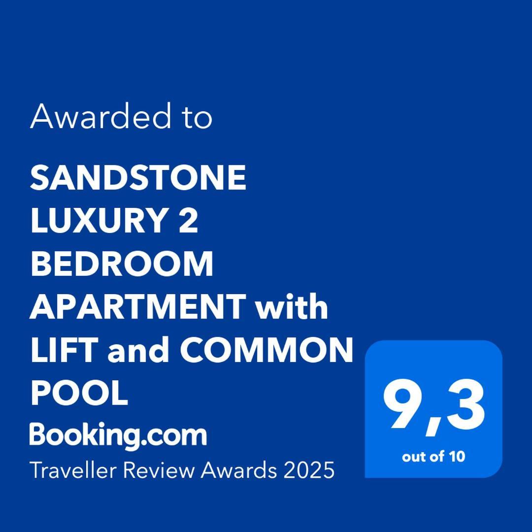 Sandstone Luxury 2 Bedroom Apartment With Lift And Common Pool Flic-en-Flacq Eksteriør billede